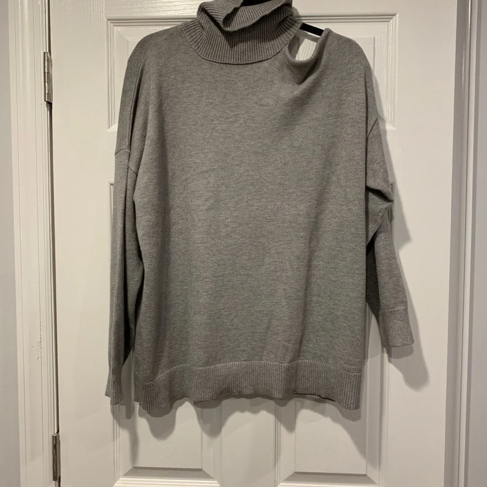 NWT Eloquii Turtleneck Cold Shoulder Sweater - Picture 7 of 9